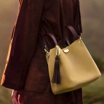 【免費刻字燙金】Lab皮麂皮小水桶包/可可(加贈內袋、流蘇吊飾)