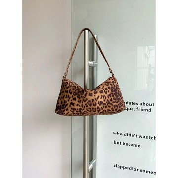 𝑺𝒎𝒂𝒍𝒍 𝑮𝒐𝒐𝒅𝒔 麂皮豹紋腋下包 單肩包 肩背包 手提包 麂皮包包 包包