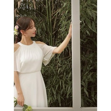 Codibook｜韓國 RIRINCO 雪紡露肩掛脖長洋裝［預購］長洋裝 女裝