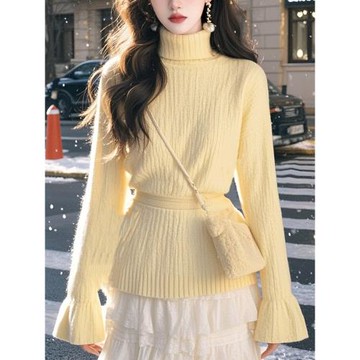 時尚精致小香風黃色高領喇叭袖毛衣針織衫女秋冬款超好看軟糯小衫