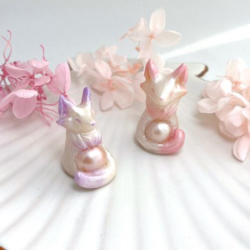 可愛的狐狸神社一對的淡水珍珠日系黏土狐狸