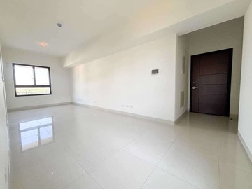 冠傑UI｜3房平面車位｜雙衛浴開窗｜三面採光｜高雄市楠梓區大學三十八街