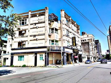 礁溪玉峰重劃區旁景觀優美民宿風5套房超值溫泉店住｜宜蘭縣礁溪鄉五峰路