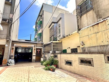 大寮|鳳林商圈|一樓客餐廳大地坪雙車墅｜高雄市大寮區琉球路