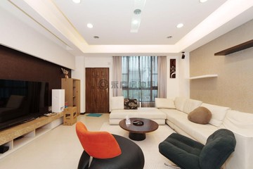 精選稀有﹝台大北岸﹞中山路社區管理型別墅雙車｜新竹縣竹北市中山路