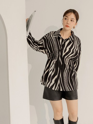 不易皺翻領印花收腰長版襯衫上衣