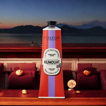 L OCCITANE 歐舒丹 奇幻之旅康果乳油木舒芙護手霜150ml-百貨公司貨