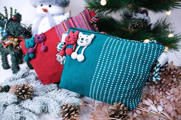 【小貓側背包】ASHA經典包款 斜背包 可愛吊飾 隨身包 編織繩