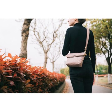 Pacsafe CX 多道防盜可擴充側背包/斜背包 5L 卡其色 #20405