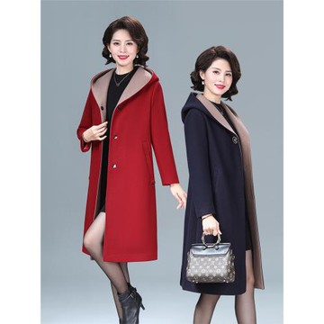 超時尚羊毛大衣女中長款2026秋冬新連帽媽媽裝大碼中老年毛呢外套