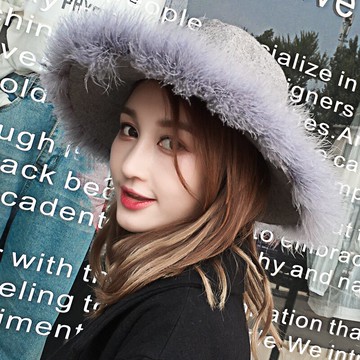 新款英倫帽鴕鳥毛毛呢爵士帽禮帽女冬季時尚帽子秋冬羊毛氈帽秋天1入