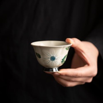 陶瓷草木灰釉山茶花茶杯主人杯單杯花口女士功夫茶具品茗喝茶杯子