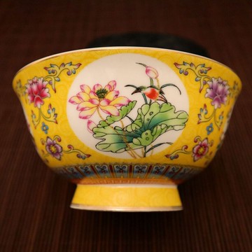 古玩陶瓷器收藏乾隆年制琺瑯彩四面開窗花鳥圖紋碗家居用品工藝品