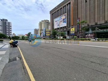 *中華路角間大面寬金店面*｜新竹市東區中華路二段