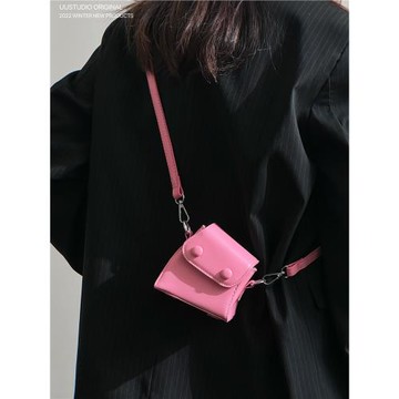 uustudio小眾原創設計質感潮流甜美少女辣妹春夏扭扭迷你斜挎方包
