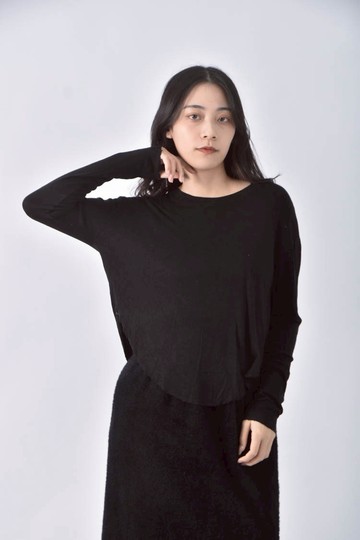 (L) rosygold韓牌圓弧黑色長袖上衣