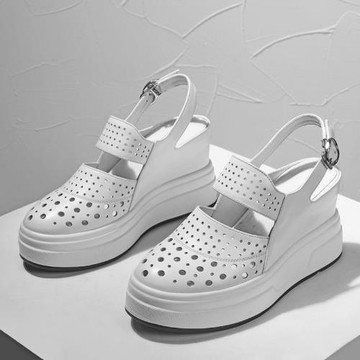 韓式2025夏季新款9cm真皮鏤空透氣坡跟女休閑厚底圓頭包頭涼鞋女