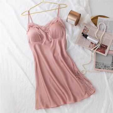 蕾絲吊帶睡衣女夏季冰絲性感薄款帶胸墊短褲睡裙2025年新款家居服