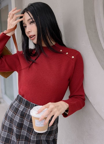 小金釦針織上衣