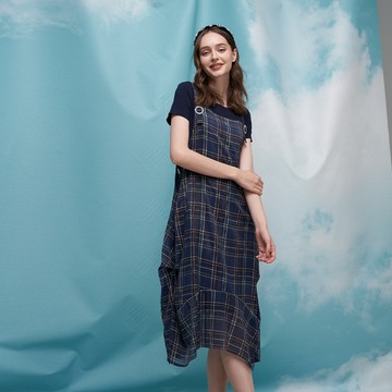 CLL巧玲瓏 假兩件學院風格紋吊帶洋裝 7435910