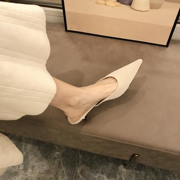 尖頭網紅氣質細跟小高跟包頭半拖女秋春季外穿復古無后跟穆勒拖鞋