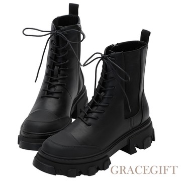 【Grace Gift】薛妞妞聯名-小心機內增高綁帶厚底切爾西短靴 黑