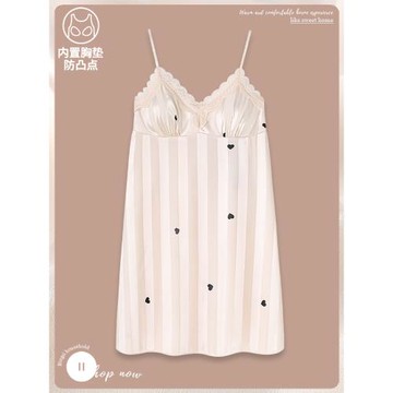 Se7enの冰絲吊帶睡裙女夏季帶胸墊性感純欲風睡衣薄款家居服夏天