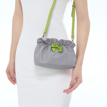 EarlyJuly 棉花糖雲朵收納包 I 電光青檸雲