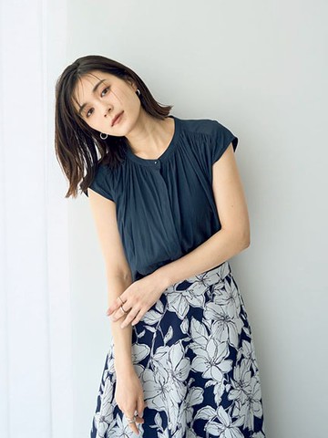 素面/條紋法式袖抓褶單釦圓領襯衫(07000126600) - YECCA VECCA