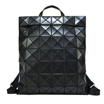 Issey Miyake BAOBAO 6x7霧面皮革後背包-黑