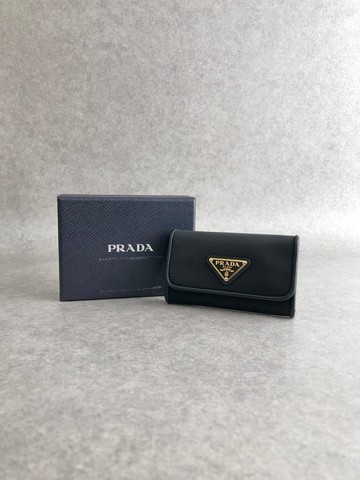 【日本直送 名牌 vintage 包】PRADA 普拉達 鑰匙包 黑色 三角 Logo 皮革 6連 1PG222 vintage 狀態 yngsxb