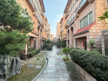 稀有釋出｜通豪君堡｜雙車客廳挑高豪宅｜台中市南屯區惠文路