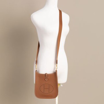 HERMES愛馬仕Evelyne 16 Amazone 斜背包 (金棕/金扣) (H069426CCCI)