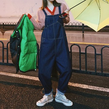 ✨壹灣出貨✨減齡氣質設計感複古牛仔背帶褲女2024秋冬新款大碼洋氣顯瘦連體褲 1JRN