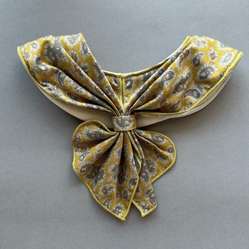 像圍巾一樣的圍嘴 STAIF paisley mustard yellow