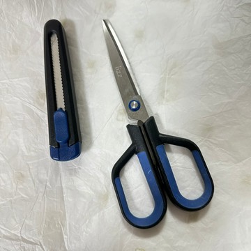[沐沐屋] fizz 二合一美工剪刀 兩用剪刀 美工刀+剪刀 辦公 事務(不鏽鋼/不沾黏)-
