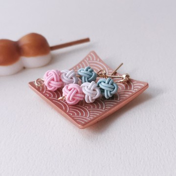 【Veverka】三色糰子-水引耳環  編織 mizuhiki 客製化 玉結