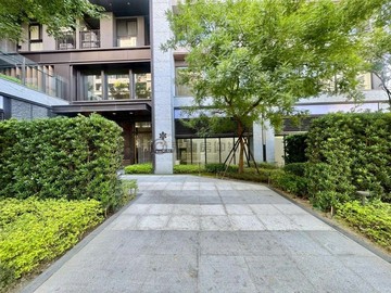 逢甲14期純寓裝潢三房電梯旁大平車｜台中市西屯區逢大路