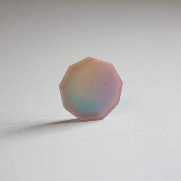 似曾相識 / 樹脂耳環 / 徽章 / 單隻 - 九邊形