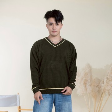 英倫學院風 V 領撞色滾邊針織衫 兩色