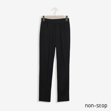 non-stop 簡約百搭彈力休閒褲-1色