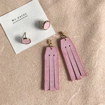 皮革耳環_圓框8號作品#10_流蘇款_櫻花粉(可改夾)