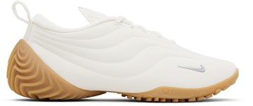 Nike 灰白色 Astra Ultra 运动鞋