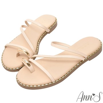 Ann’S防潑水爽膚皮-金色腳戒線條感寬版圓頭涼拖鞋1.5cm-杏