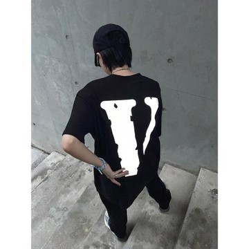 VLONE Fast紐約限定反光大V短袖男女寬松美潮流情侶王一博同款T恤