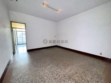 ‍♀️小喬獨家✨信義街黃金最強人流店住透天｜台中市豐原區信義街