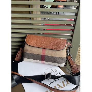 超火小包包女2025新款精致夏天質感小眾高級感休閑爆款格子斜挎包