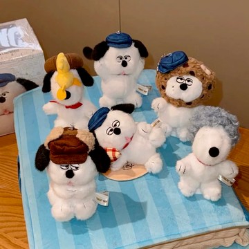 【預購】iSNEAKERS｜Peanuts 史奴比 SNOOPY 歐拉夫 OLAF 小狗的隨機事件 吊飾 鑰匙圈 盲盒 6+1款隱藏版