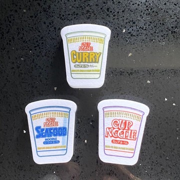 日本製 科技海綿 3入 日清杯麵50週年紀念聯名商品｜清潔海綿 3COINS原創 家事清潔 日清 日清海棉