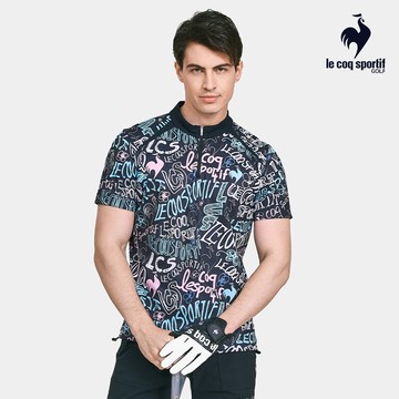 【LE COQ SPORTIF GOLF公雞高爾夫】男款黑色滿版LOGO印花 吸汗速乾舒適 UPF50抗UV防曬Daniel Wong設計師聯名款短袖POLO衫 QGV2T213